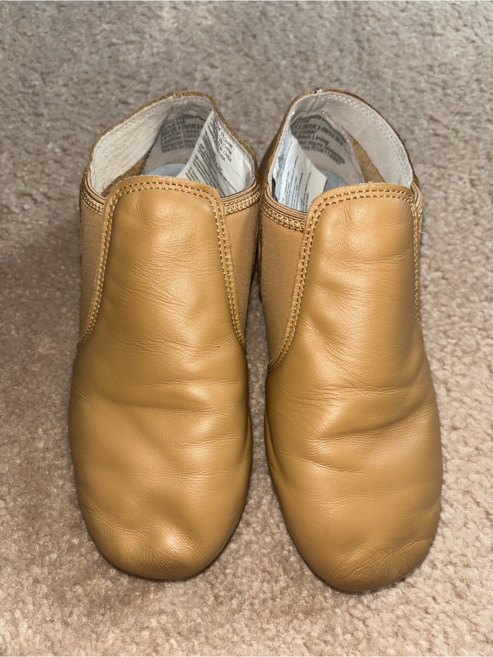 Girls jazz shoes